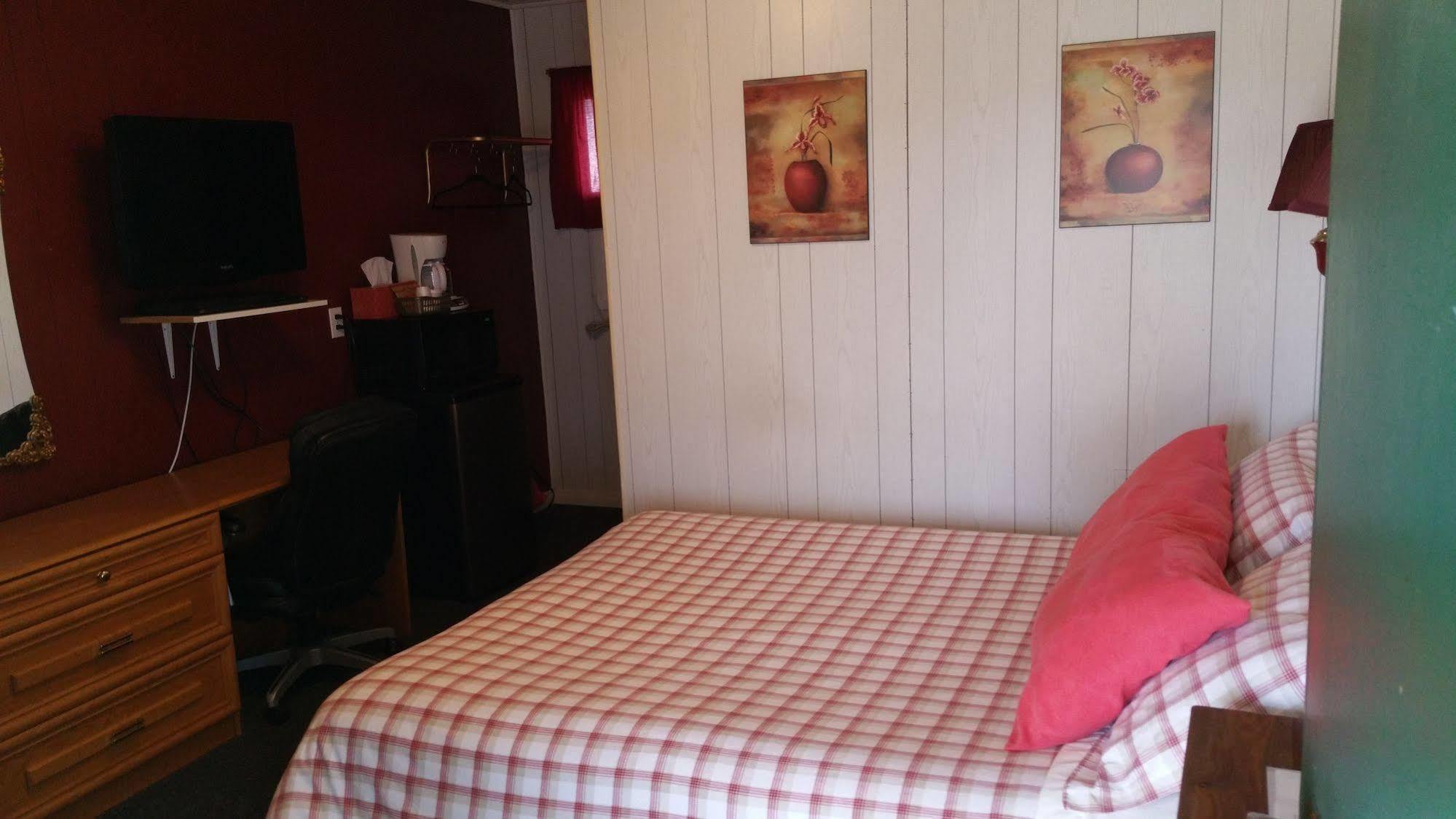 Wolseley Motel מראה חיצוני תמונה