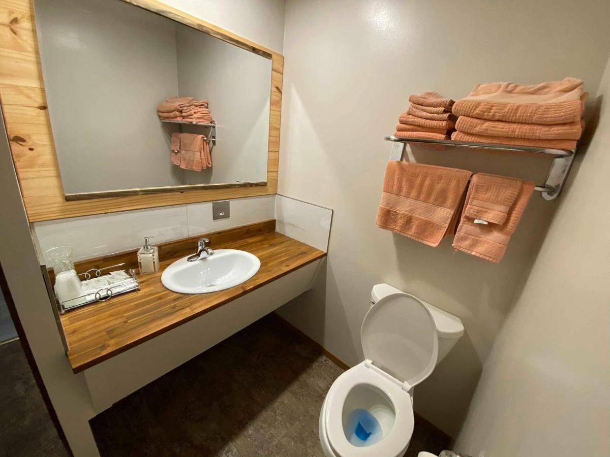 Wolseley Motel מראה חיצוני תמונה